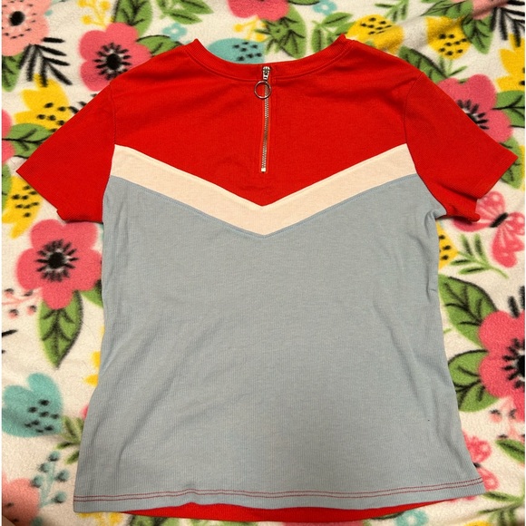 Flirtitude Colorblock Shirt - Picture 2 of 2